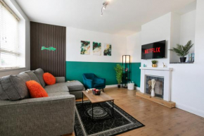 4 bedroom Central House